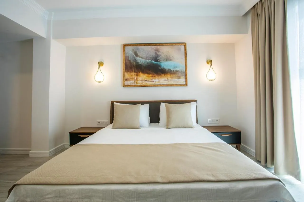 Felix Mare Hotel Σελιμιγιέ