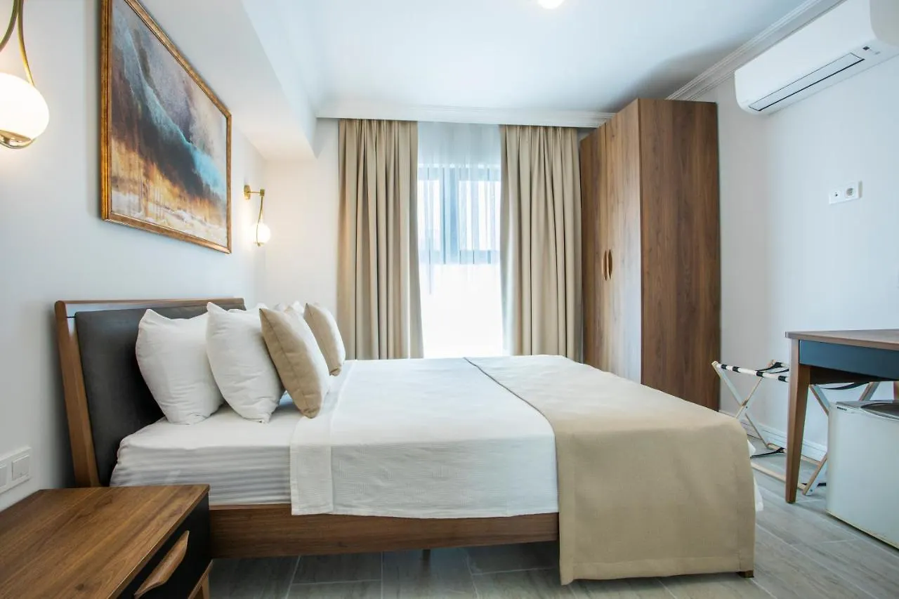 Felix Mare Hotel Σελιμιγιέ