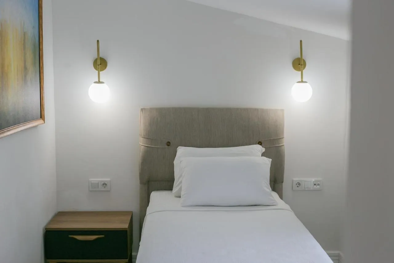 Felix Mare Hotel Σελιμιγιέ 0*,